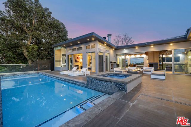 7275 Mulholland Drive, Los Angeles, CA 90068