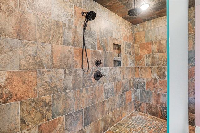 14888 County Road 687, South Haven, MI 49090
