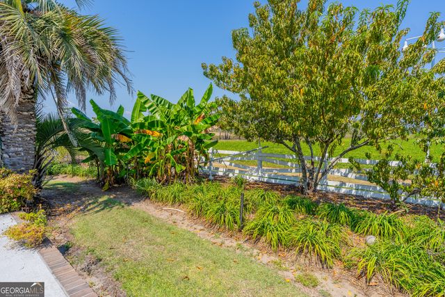 1671 Warren Carter Road, Douglas, GA 31533