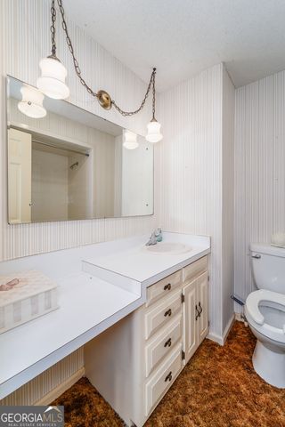 1671 Warren Carter Road, Douglas, GA 31533