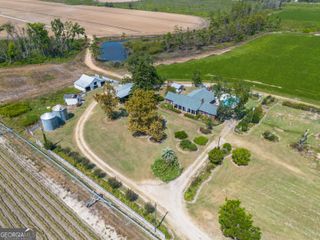 1671 Warren Carter Road, Douglas, GA 31533