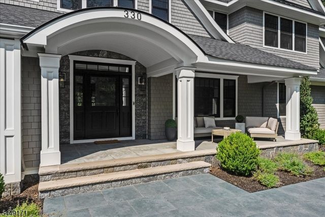 330 Hartshorn Dr, Millburn Twp., NJ 07078