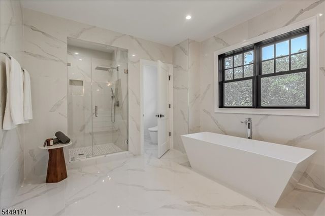 330 Hartshorn Dr, Millburn Twp., NJ 07078