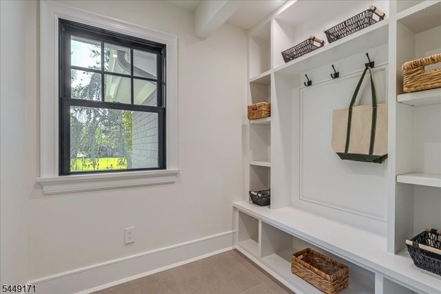 330 Hartshorn Dr, Millburn Twp., NJ 07078