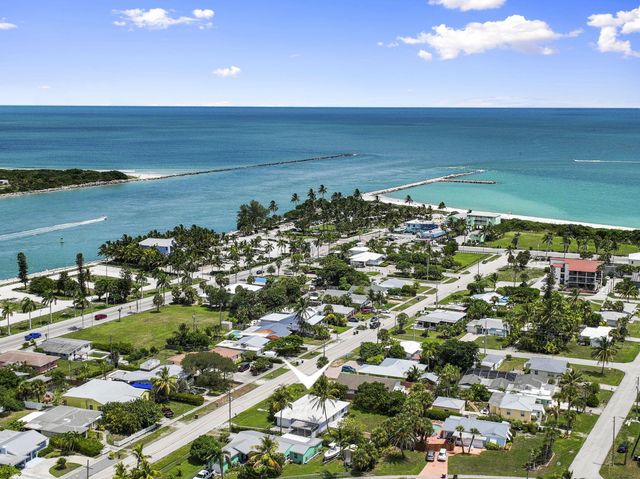 1745 Binney Drive, Fort Pierce, FL 34949