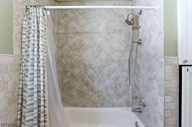 53 Jordan Rd, Woodbridge Twp., NJ 07067