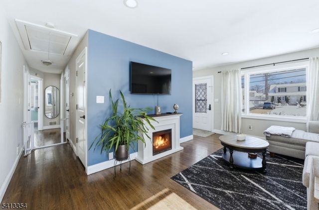 53 Jordan Rd, Woodbridge Twp., NJ 07067