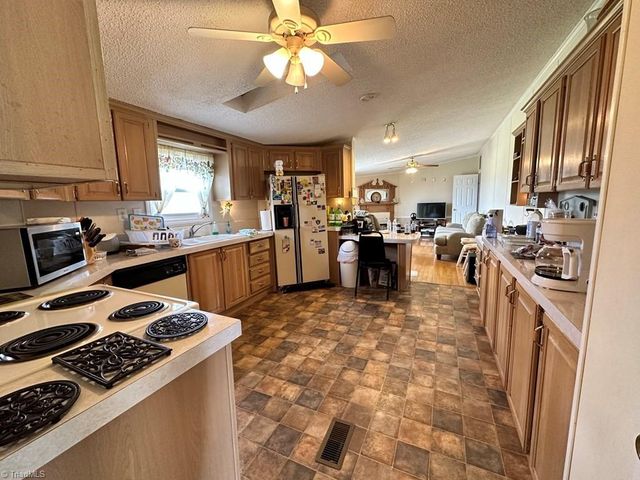 172 Hayden Road, Claudville, VA 24076