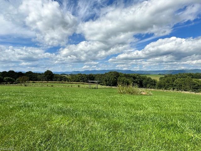 172 Hayden Road, Claudville, VA 24076