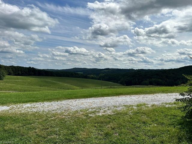 172 Hayden Road, Claudville, VA 24076