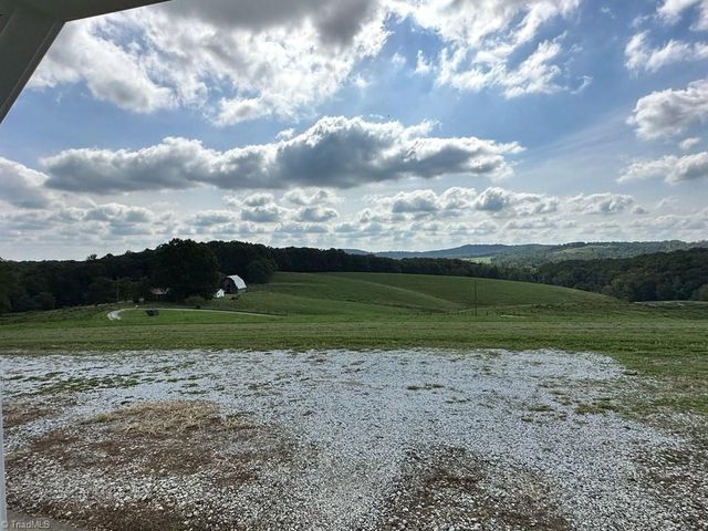172 Hayden Road, Claudville, VA 24076