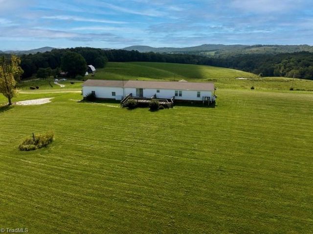 172 Hayden Road, Claudville, VA 24076