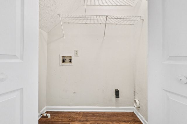 507 Johnny Bench Cv, NE, La Vergne, TN 37086