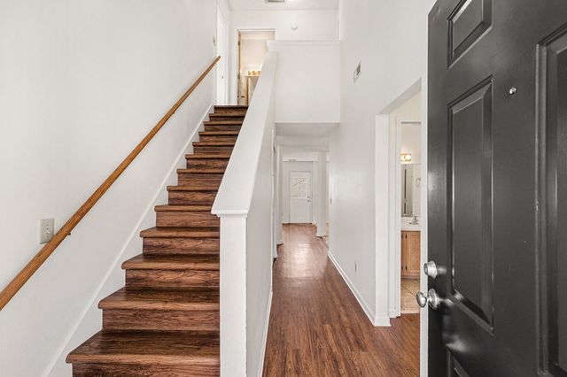 507 Johnny Bench Cv, NE, La Vergne, TN 37086