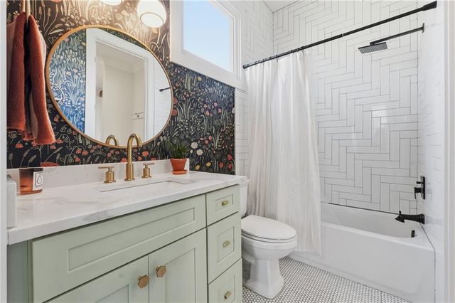 5969 Kenn Manor Way, Norcross, GA 30071