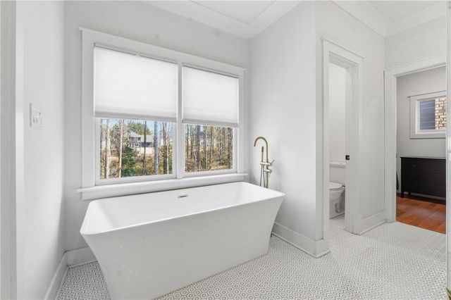 5969 Kenn Manor Way, Norcross, GA 30071