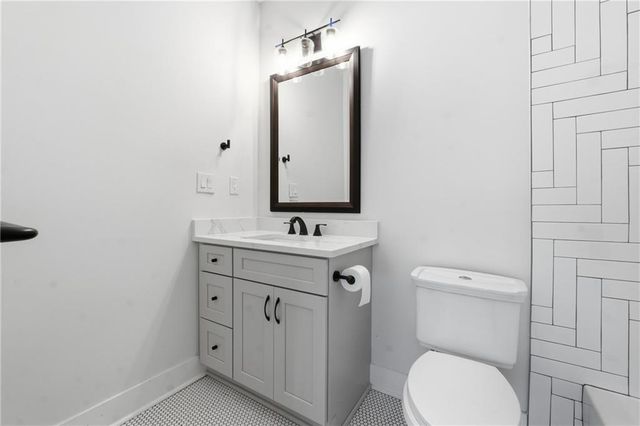 5969 Kenn Manor Way, Norcross, GA 30071