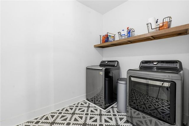 5969 Kenn Manor Way, Norcross, GA 30071