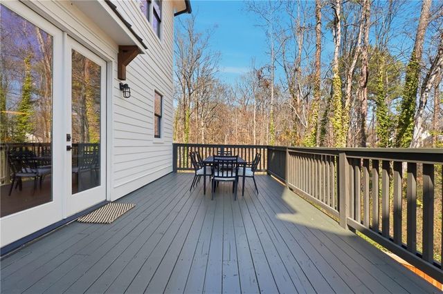 5969 Kenn Manor Way, Norcross, GA 30071