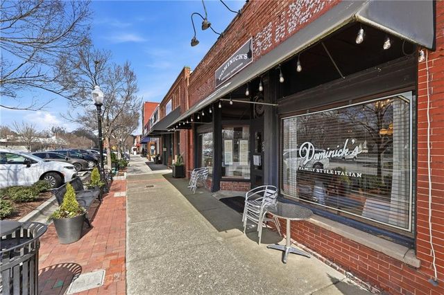 5969 Kenn Manor Way, Norcross, GA 30071