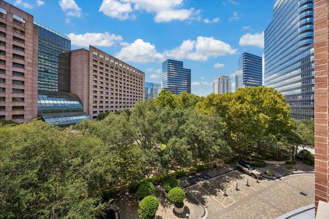 1901 Post Oak Boulevard 508, Houston, TX 77056