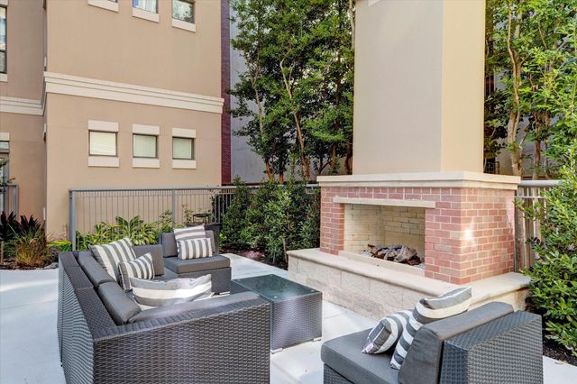 1901 Post Oak Boulevard 508, Houston, TX 77056