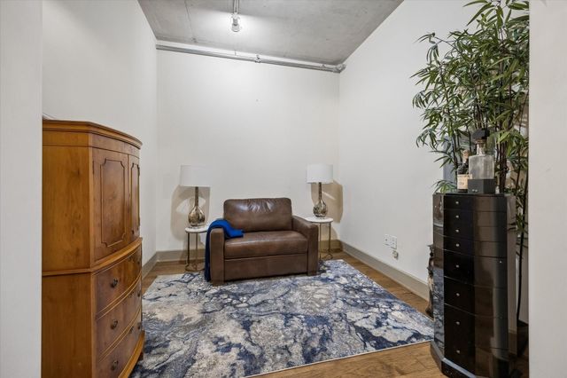 1901 Post Oak Boulevard 508, Houston, TX 77056