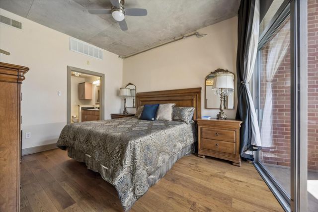 1901 Post Oak Boulevard 508, Houston, TX 77056