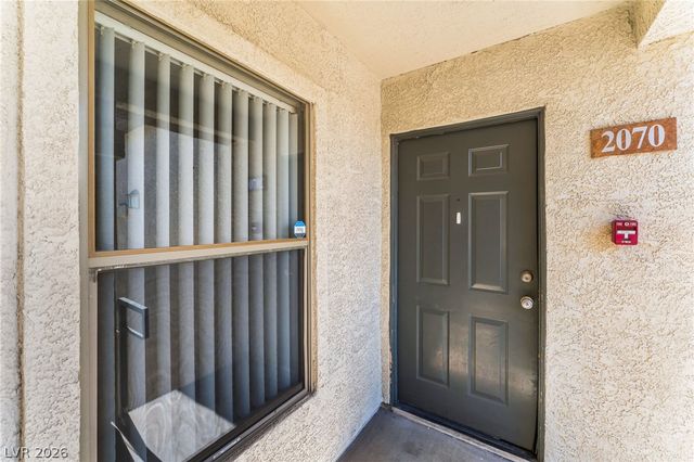 8000 BADURA Avenue 2070, Las Vegas, NV 89113