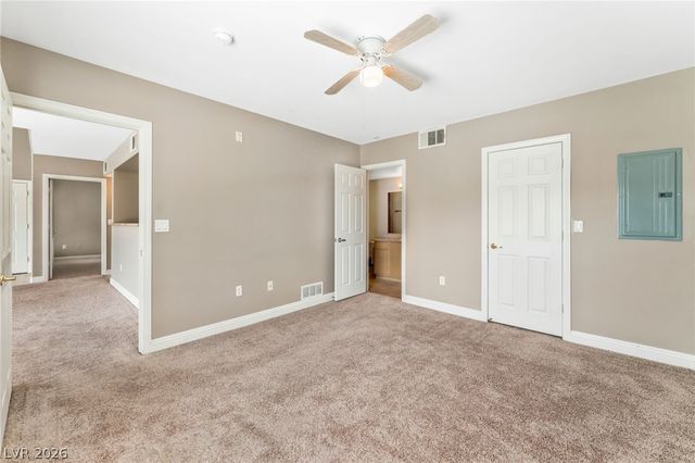 8000 BADURA Avenue 2070, Las Vegas, NV 89113