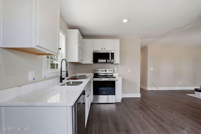 203 Booker Street NW, Pikeville, NC 27863