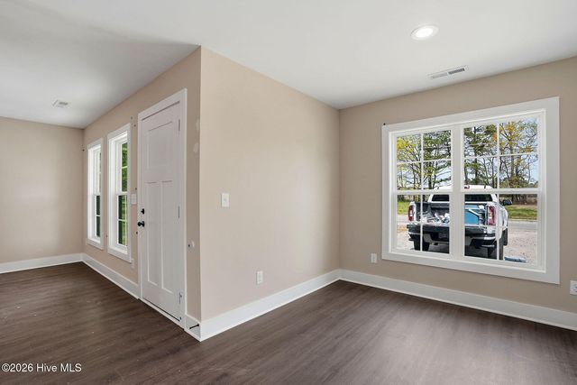 203 Booker Street NW, Pikeville, NC 27863