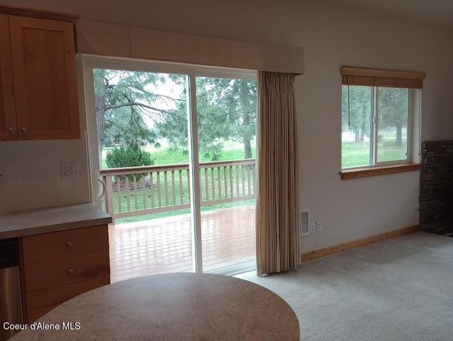 29 C Chardonnay Dr, Blanchard, ID 83804