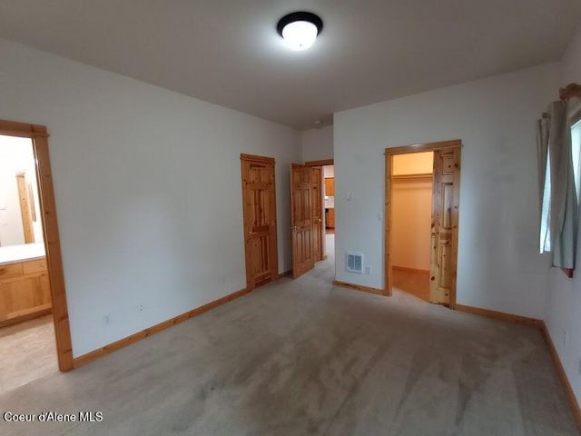29 C Chardonnay Dr, Blanchard, ID 83804