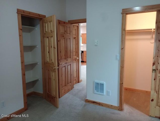 29 C Chardonnay Dr, Blanchard, ID 83804