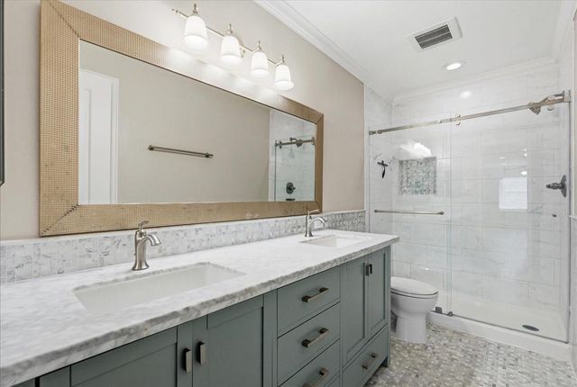 3123 W Heatherock Circle, Sugar Land, TX 77479