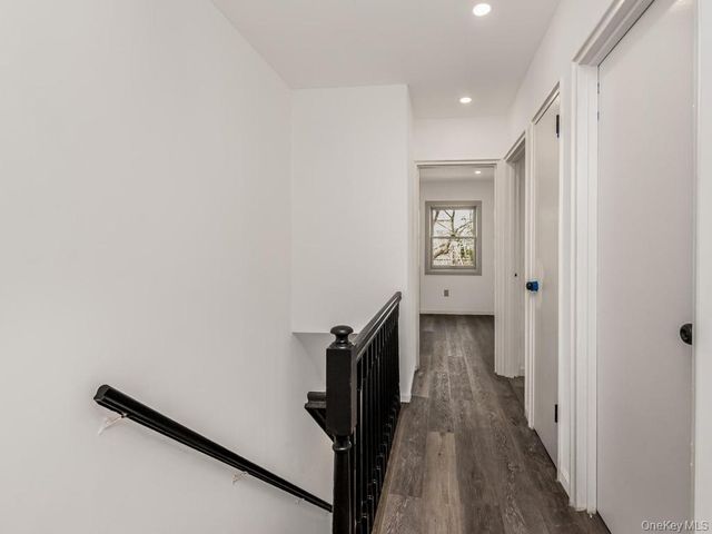 1066 E 219th Street, Bronx, NY 10469