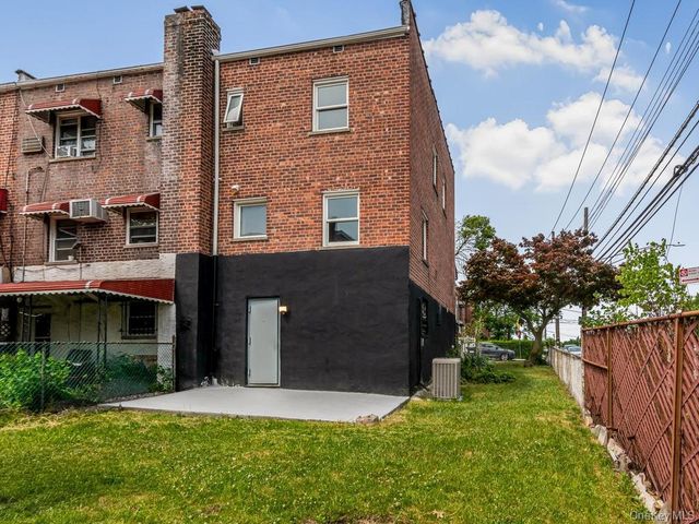 1066 E 219th Street, Bronx, NY 10469