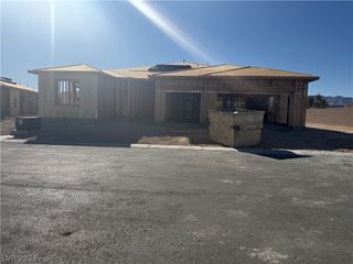 4877 Verde Mesa Court, Las Vegas, NV 89149