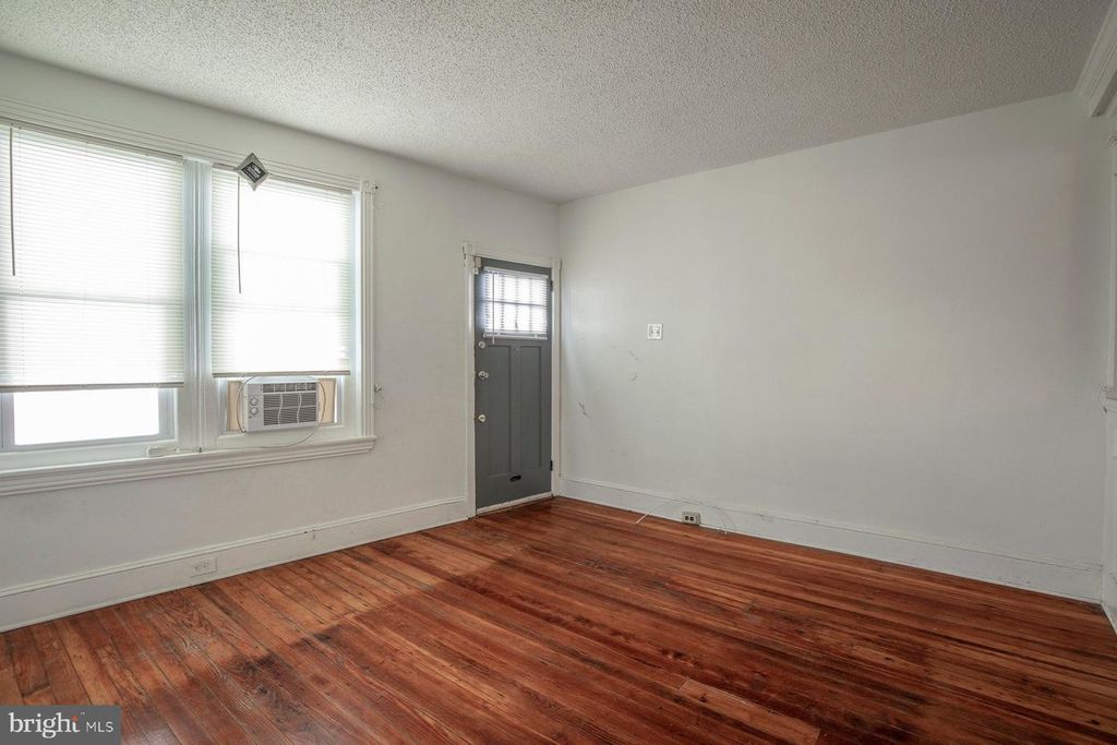 417 KRAMS AVE, PHILADELPHIA, PA 19128 — photo 5