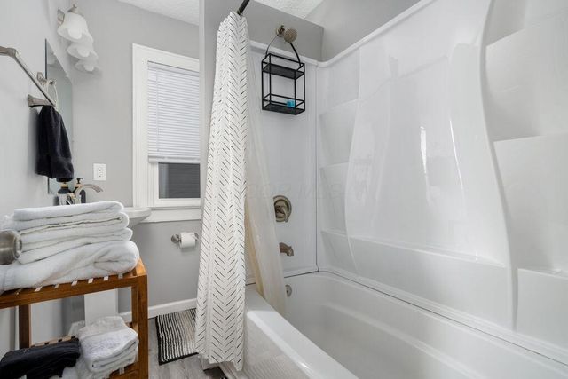 975 Heyl Avenue, Columbus, OH 43206