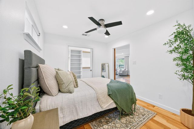 3005 Birdwood CIR, Austin, TX 78704