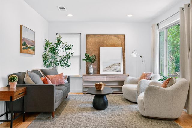 3005 Birdwood CIR, Austin, TX 78704