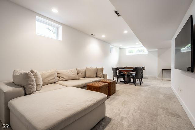 2160 N Alabama Street, Indianapolis, IN 46202