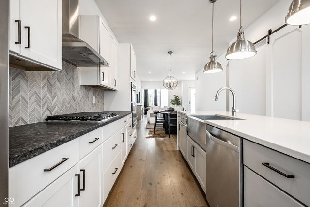 2160 N Alabama Street, Indianapolis, IN 46202