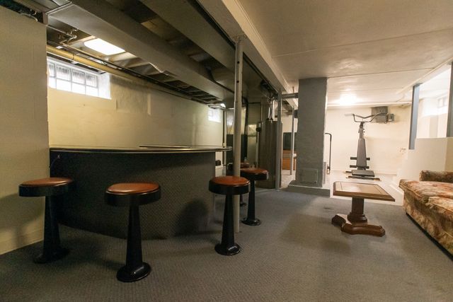 1903 W First Street, Dixon, IL 61021