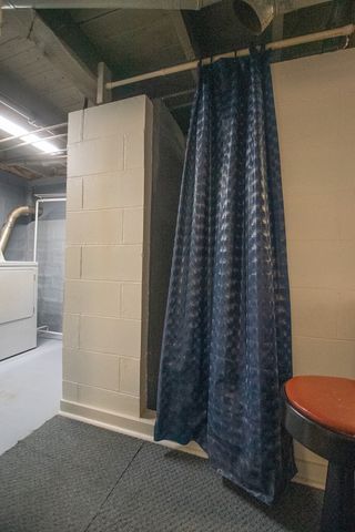 1903 W First Street, Dixon, IL 61021