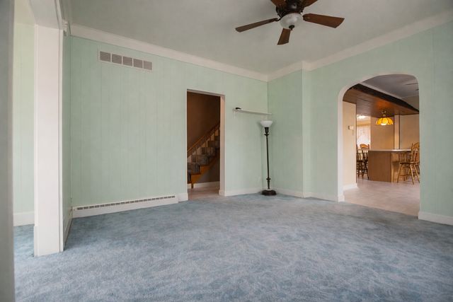 1903 W First Street, Dixon, IL 61021