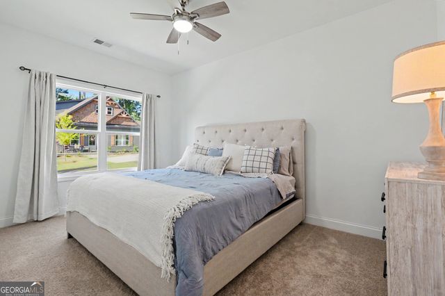 119 Red Cloud Walk 5, Waleska, GA 30183