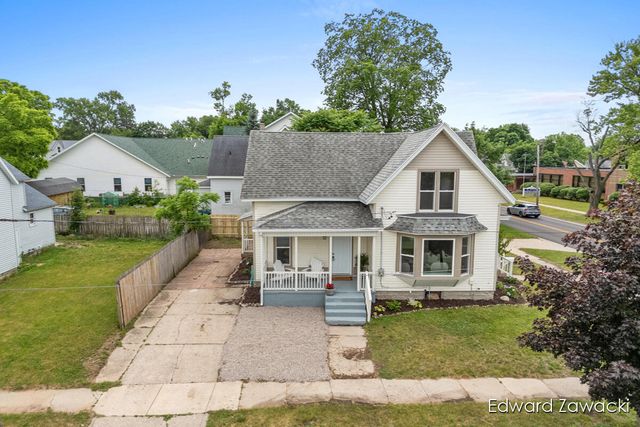 404 S Bridge Street, Belding City, MI 48809
